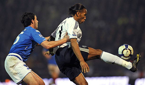 否会借此机 否会借此机